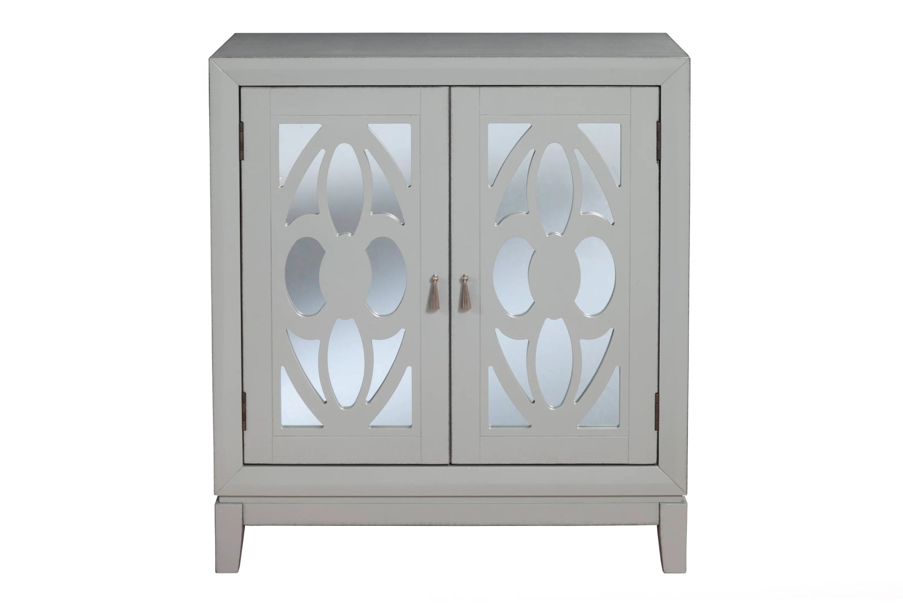 Clover Accent Chest - AMAZON FACTORY