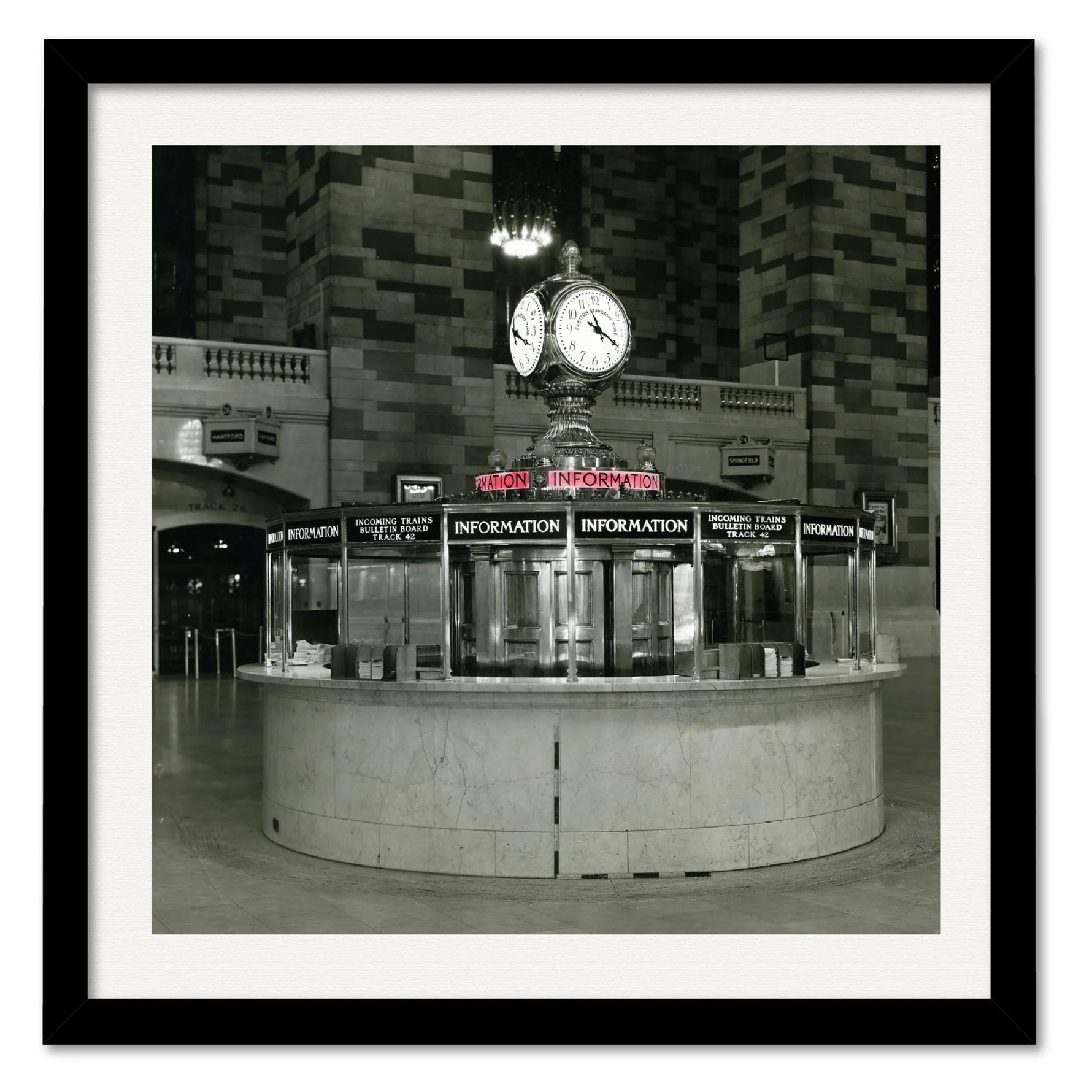Courtside Market Grand Central - Information Booth & Clock Framed Canvas - AMAZON FACTORY
