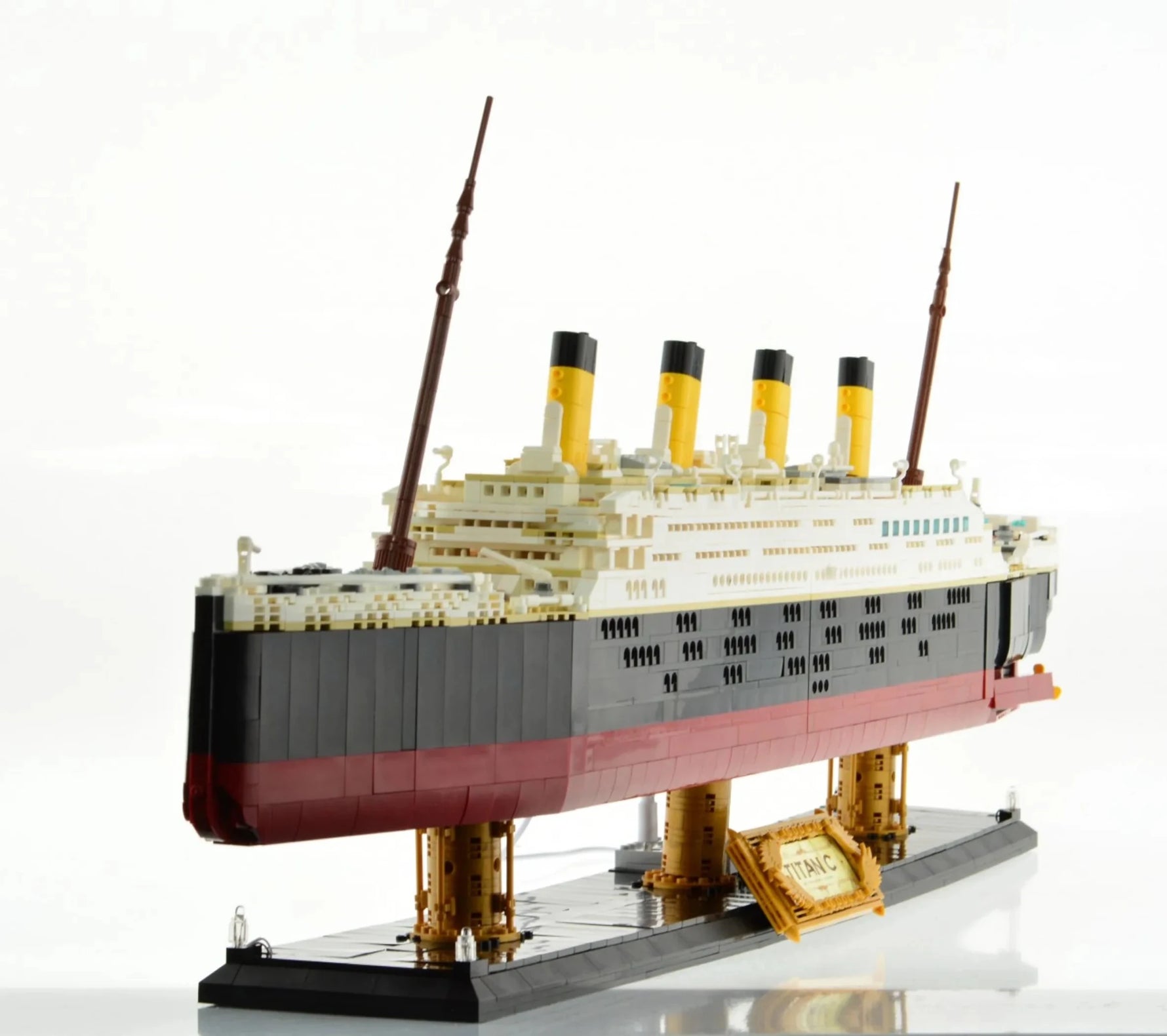 Large micro blocks Titanic 4035 blocks - AMAZON FACTORY