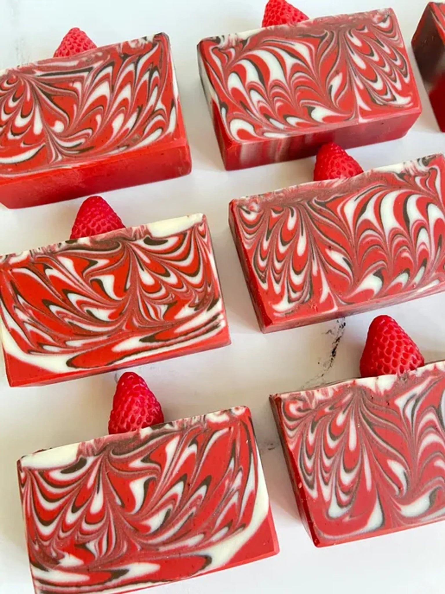 Strawberry Chocolate Soap - AMAZON FACTORY